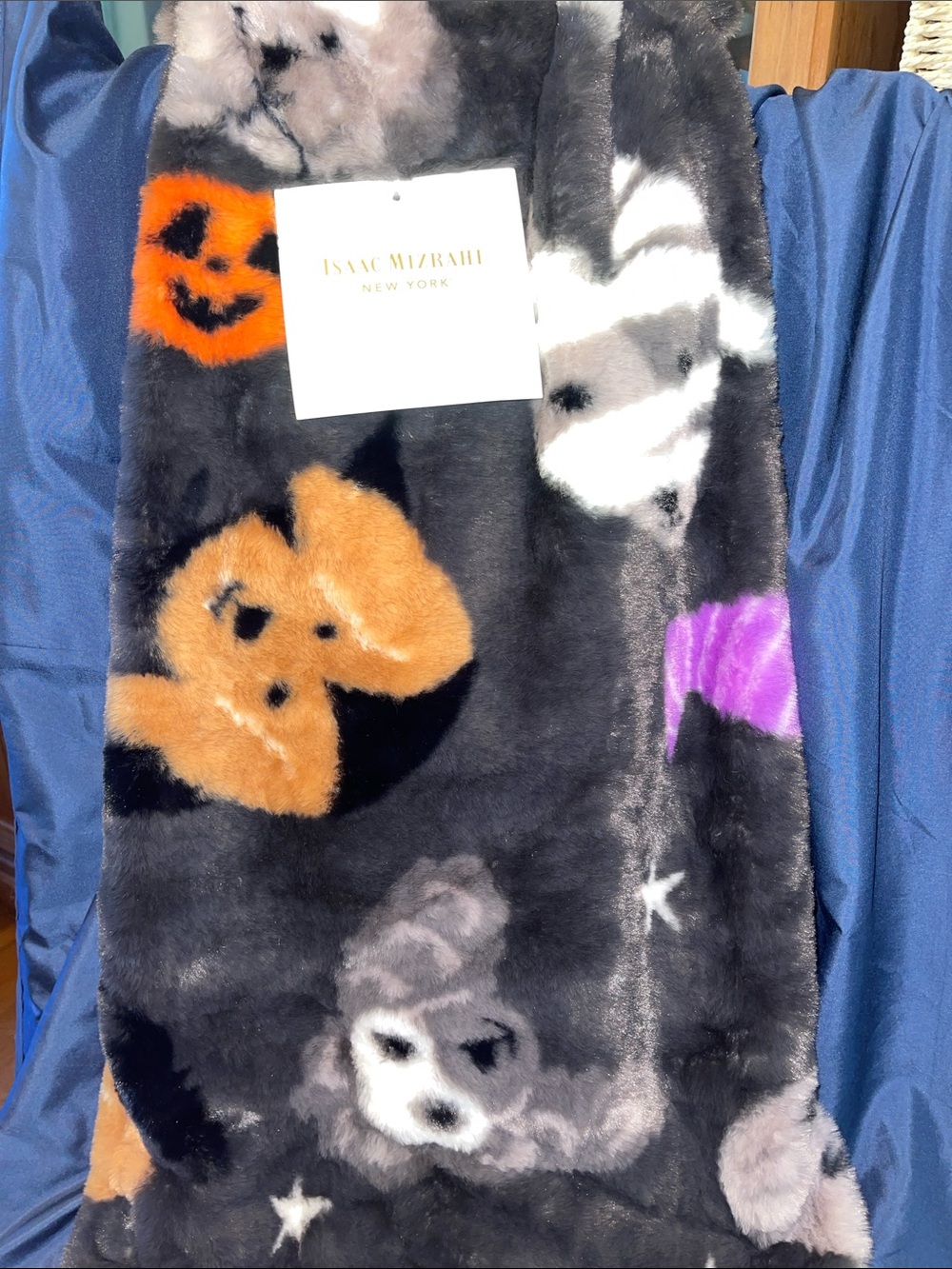 Isaac Mizrahi Black Plush Halloween Dogs, Pumpkins & Stars Throw